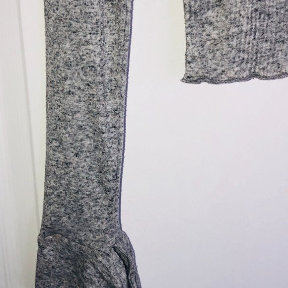 GREY LONG BELL SLEEVE TOP from bluenotes - Picture 2 of 3